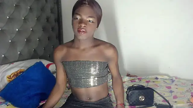 kenia nihiara online show from 07-14-26, 03:29