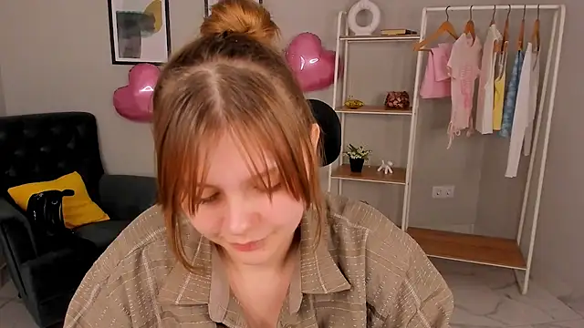 Jessica West  online show from 06-02-26, 01:35