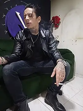 Valentino dominusSexx online show from 07-16-26, 06:19