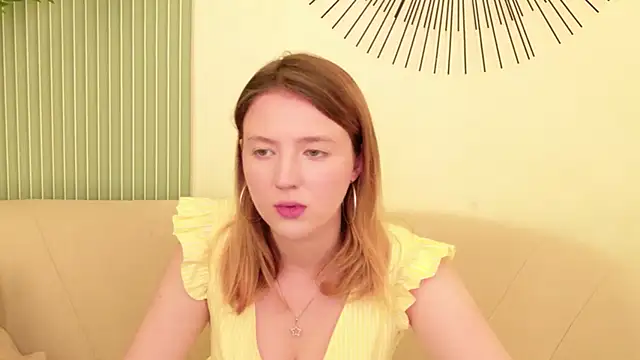 Snapshot of Laura_Stellar chatting on 07-21-26, 12:29 Laura Stellar online show from 07-21-26, 12:29