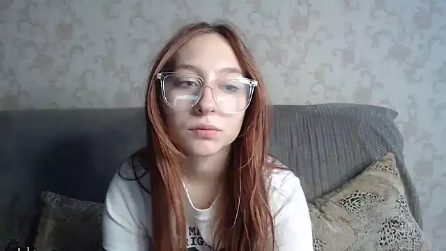 ModelGyrl online show from 07-15-26, 08:08