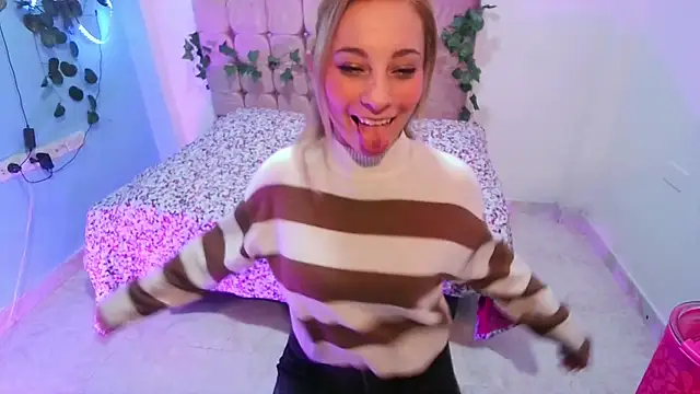 Barbie  sweet online show from 07-11-26, 02:03