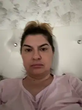 evaxxxcurvyxxx online show from 06-10-26, 03:22