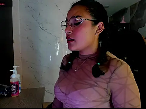 Snapshot of Taylor_tf chatting on 06-01-26, 09:05 Taylor tf online show from 06-01-26, 09:05
