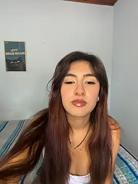 Snapshot of velariasoft_ chatting on 07-24-26, 06:28 velariasoft online show from 07-24-26, 06:28
