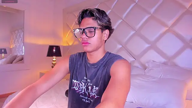 MarcoDeluxxe online show from 05-29-26, 11:52