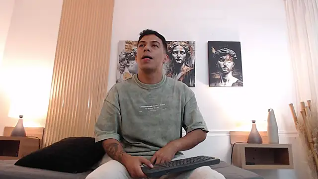 Diego salvatore online show from 07-21-26, 02:41