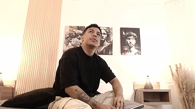 Diego salvatore online show from 07-23-26, 02:37