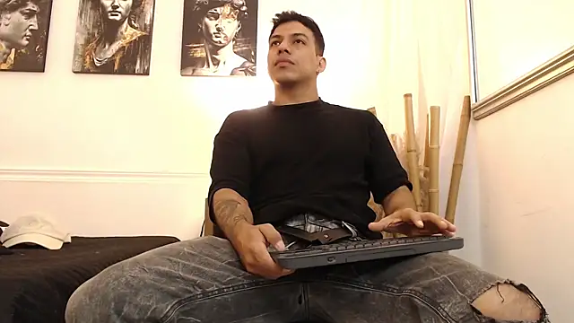 Diego salvatore online show from 07-30-26, 02:49