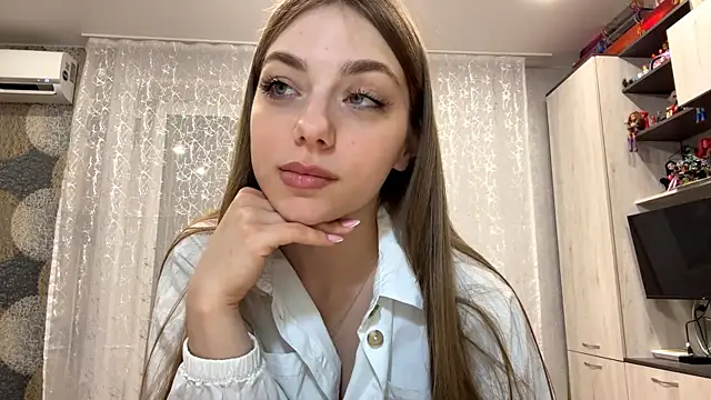 KateLew online show from 05-31-26, 06:04