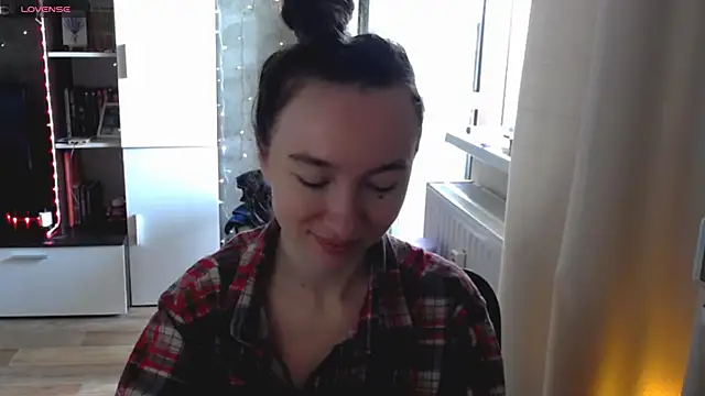 Maryana Ro online show from 07-15-26, 12:21
