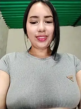 Snapshot of shantall_cute chatting on 05-31-26, 06:42 shantall cute online show from 05-31-26, 06:42