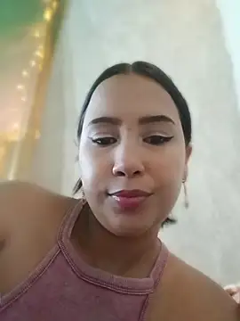 Snapshot of shantall_cute chatting on 06-20-26, 12:19 shantall cute online show from 06-20-26, 12:19