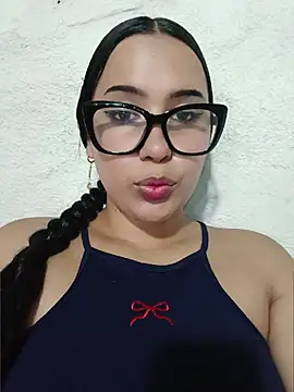 Snapshot of shantall_cute chatting on 07-01-26, 09:03 shantall cute online show from 07-01-26, 09:03