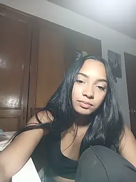 xcleila online show from 06-03-26, 04:59
