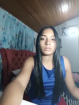 xcleila online show from 06-09-26, 04:13