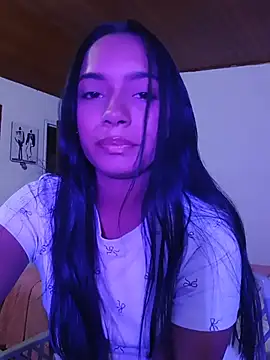 xcleila online show from 06-26-26, 03:00