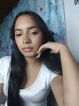 xcleila online show from 07-11-26, 05:10