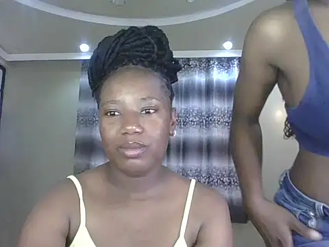 Snapshot of KESH_1 chatting on 05-28-26, 06:00 KESH 1 online show from 05-28-26, 06:00