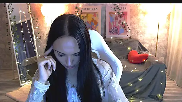 Snapshot of NicoleMerz chatting on 06-13-26, 07:12 NicoleMerz online show from 06-13-26, 07:12