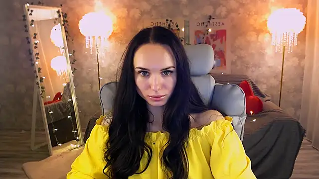 Snapshot of NicoleMerz chatting on 06-26-26, 06:45 NicoleMerz online show from 06-26-26, 06:45
