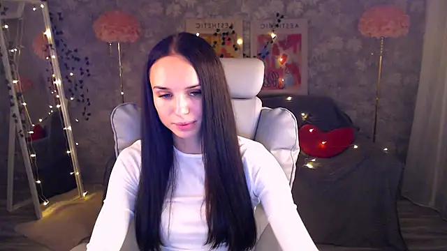 Snapshot of NicoleMerz chatting on 06-30-26, 05:25 NicoleMerz online show from 06-30-26, 05:25