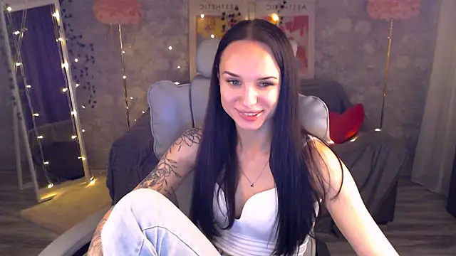 Snapshot of NicoleMerz chatting on 07-02-26, 04:13 NicoleMerz online show from 07-02-26, 04:13