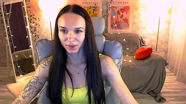 Snapshot of NicoleMerz chatting on 07-06-26, 05:26 NicoleMerz online show from 07-06-26, 05:26