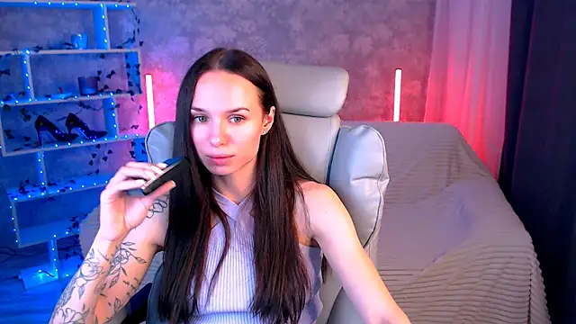 Snapshot of NicoleMerz chatting on 07-10-26, 05:37 NicoleMerz online show from 07-10-26, 05:37