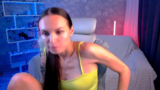 Snapshot of NicoleMerz chatting on 07-28-26, 09:14 NicoleMerz online show from 07-28-26, 09:14