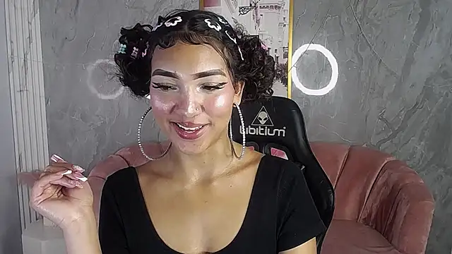 CamilaVixen ch online show from 05-30-26, 01:25
