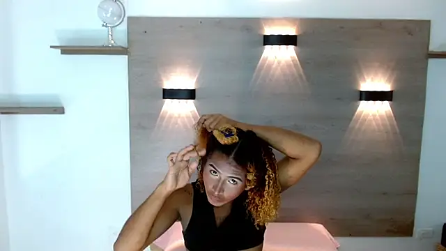 AshleySofiaThenison online show from 07-18-26, 01:26