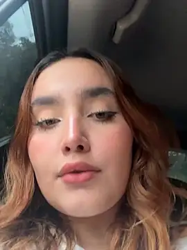 Aleja lux online show from 05-28-26, 10:29