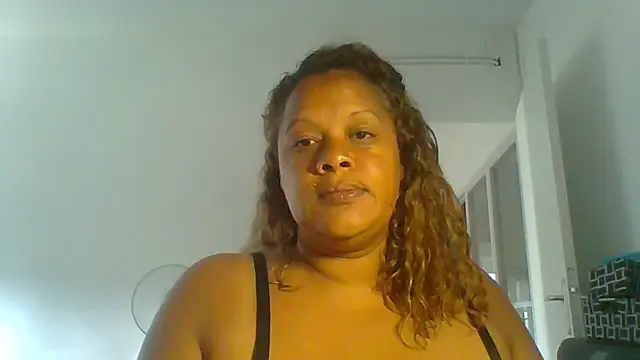 DOMINATRICESANDRA online show from 06-02-26, 07:10