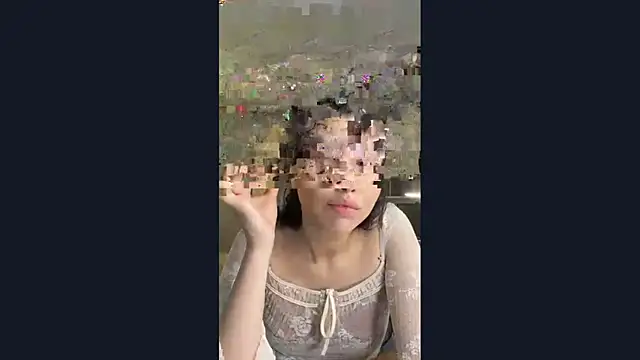 Alicekitty67 online show from 07-03-26, 03:07