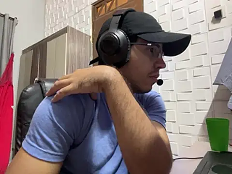 Fer Ti online show from 06-23-26, 11:08