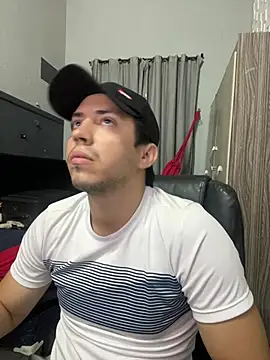 Fer Ti online show from 07-27-26, 04:36