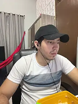 Fer Ti online show from 07-28-26, 02:46