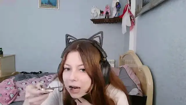 AlessiaViolet online show from 07-08-26, 08:52