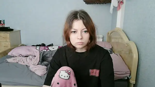 AlessiaViolet online show from 07-14-26, 09:36