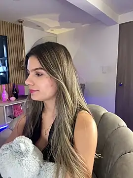 emilyvex online show from 06-13-26, 03:04