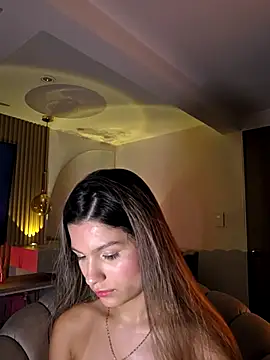 emilyvex online show from 07-07-26, 06:47