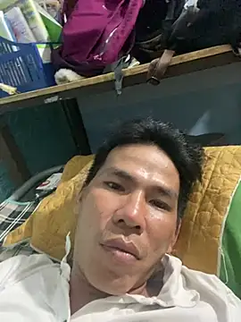 Snapshot of lanh1981 chatting on 05-29-26, 12:03 lanh1981 online show from 05-29-26, 12:03