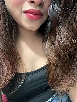 Snapshot of Yours_riya11 chatting on 07-02-26, 03:40 Yours riya11 online show from 07-02-26, 03:40