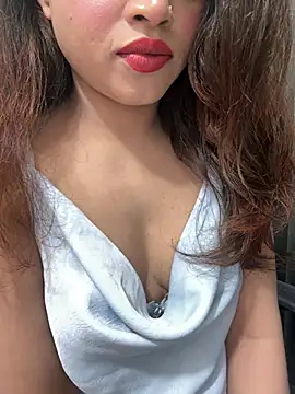 Snapshot of Yours_riya11 chatting on 07-28-26, 09:03 Yours riya11 online show from 07-28-26, 09:03