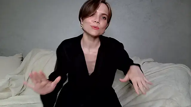 NatalieMoses online show from 06-20-26, 06:22