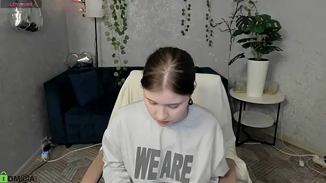 Kylie-Voss online show from 06-22-26, 11:29