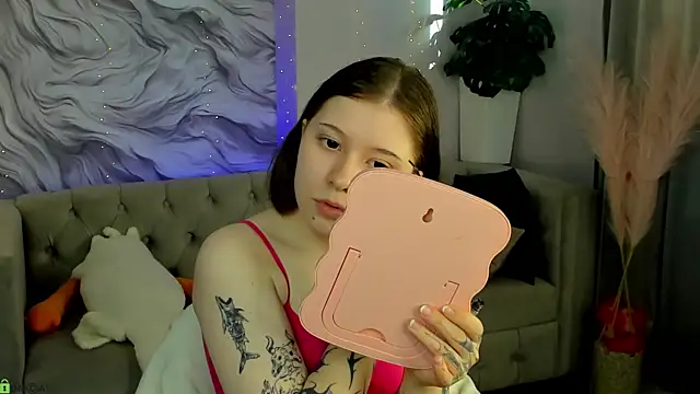Kylie-Voss online show from 06-23-26, 03:04
