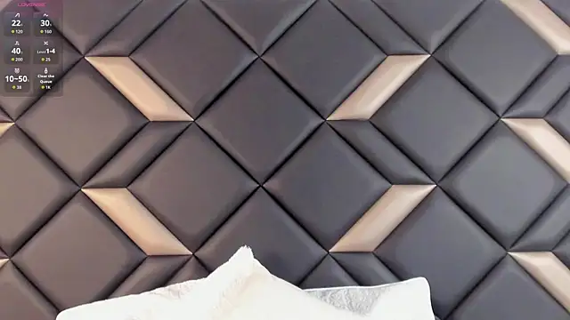 AdrianaHarlow online show from 06-09-26, 07:14