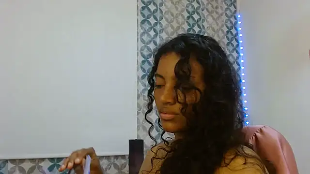 Isabellacarson online show from 07-21-26, 06:21